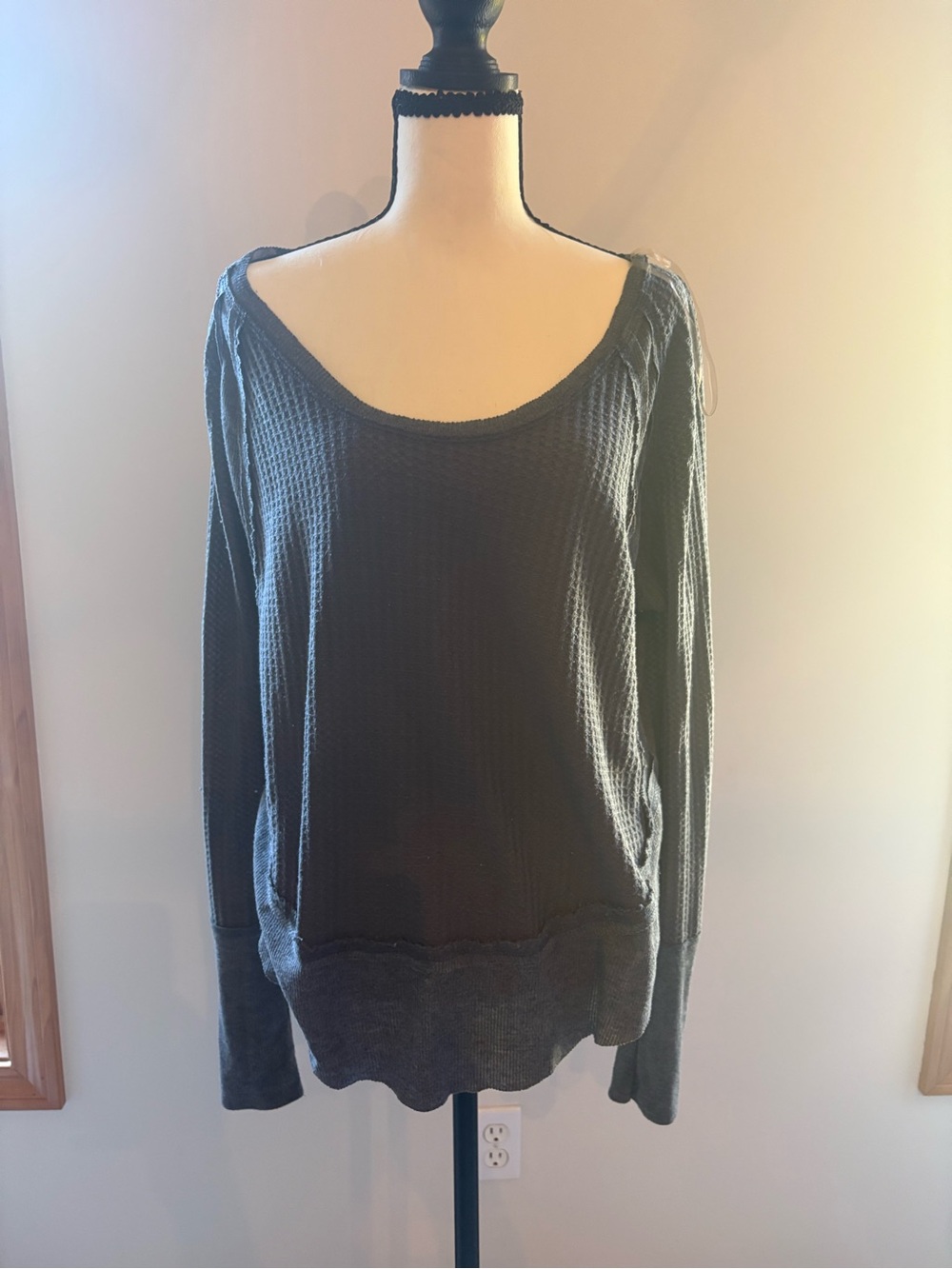 Women's Black Waffle-Knit Long Sleeve Top